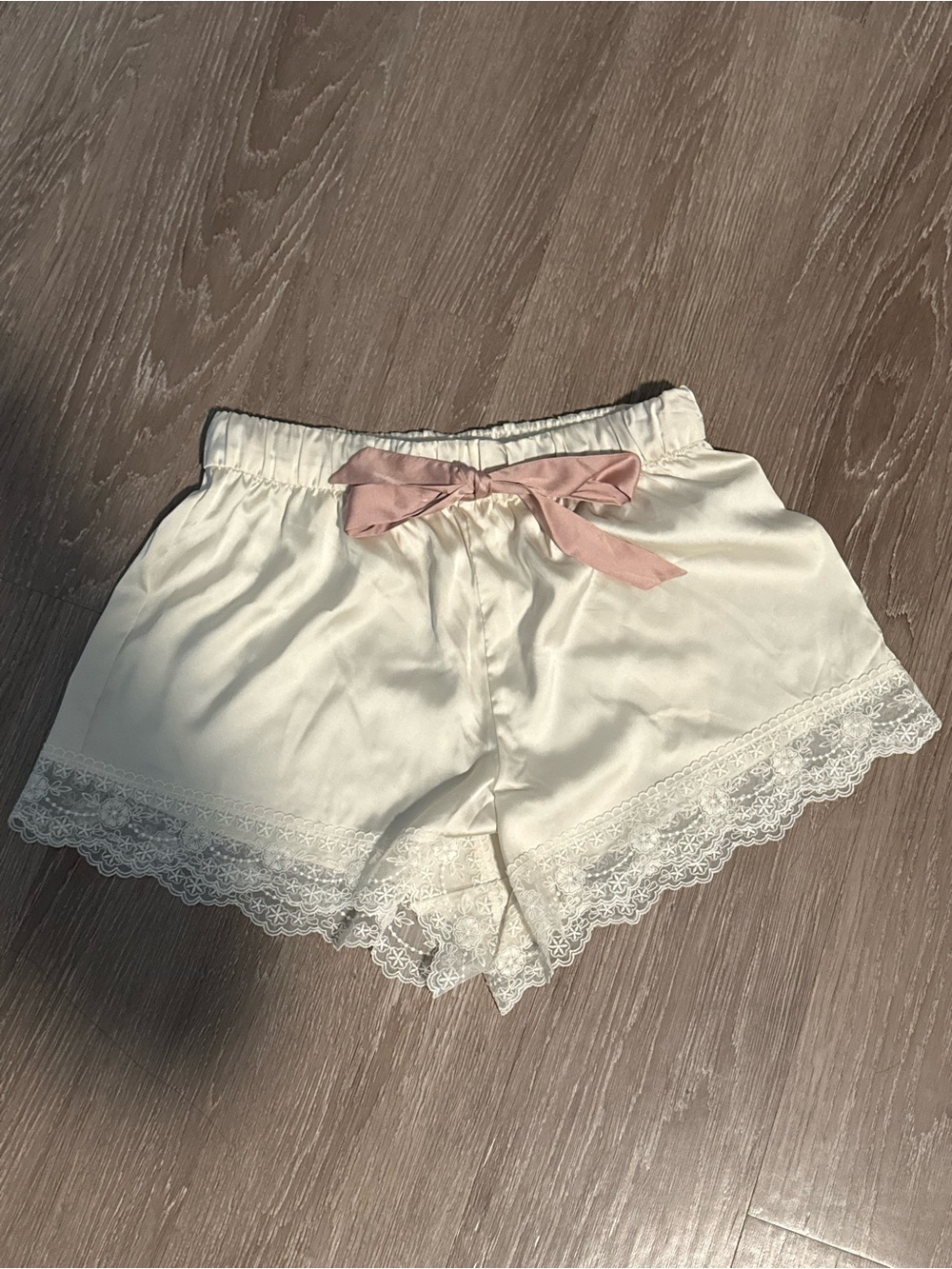 Abercrombie & Fitch Ivory Satin Lace-Trim Sleep Shorts with Pink Bow